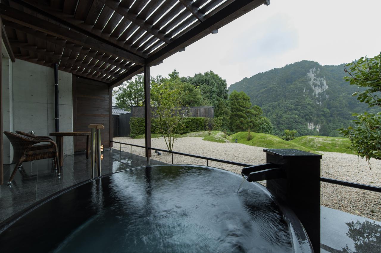 Hotel Okuhita Onsen Umehibiki Extérieur photo
