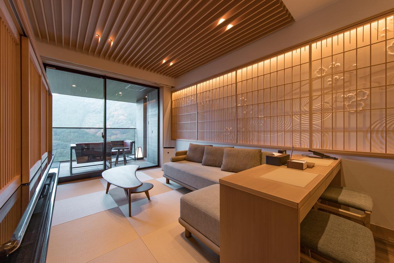 Hotel Okuhita Onsen Umehibiki Extérieur photo