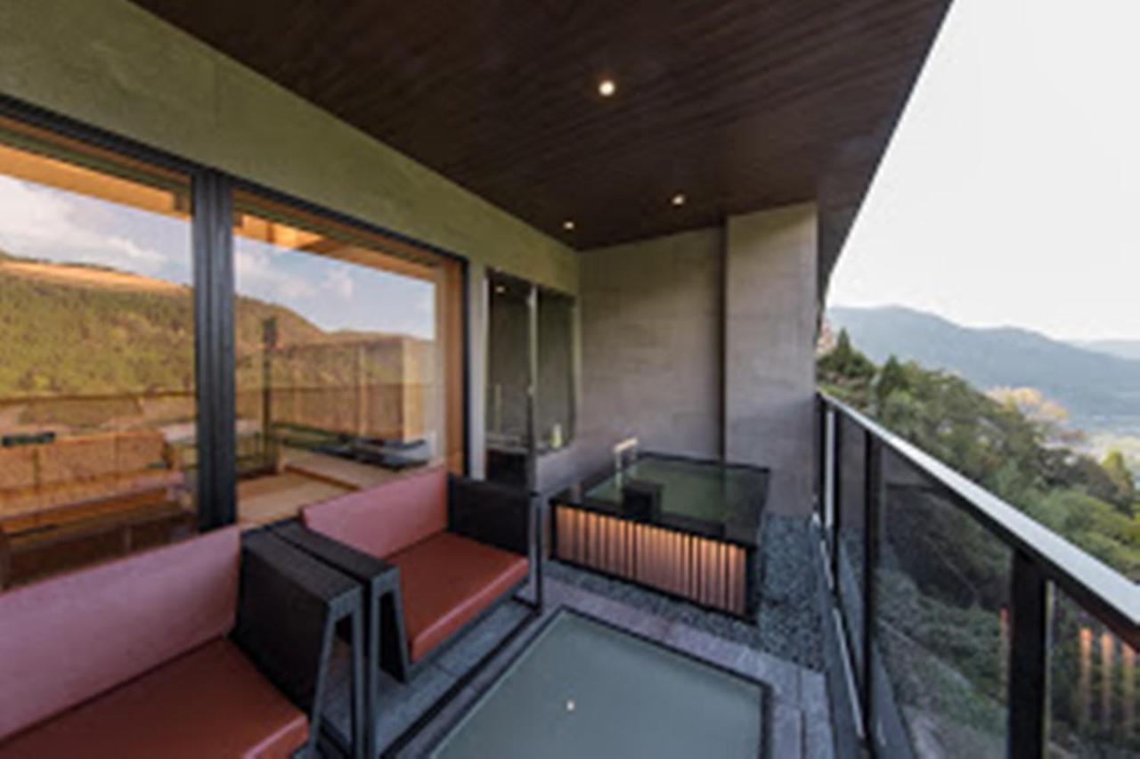 Hotel Okuhita Onsen Umehibiki Extérieur photo