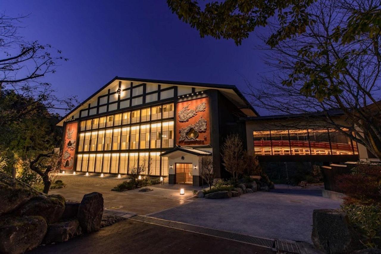 Hotel Okuhita Onsen Umehibiki Extérieur photo