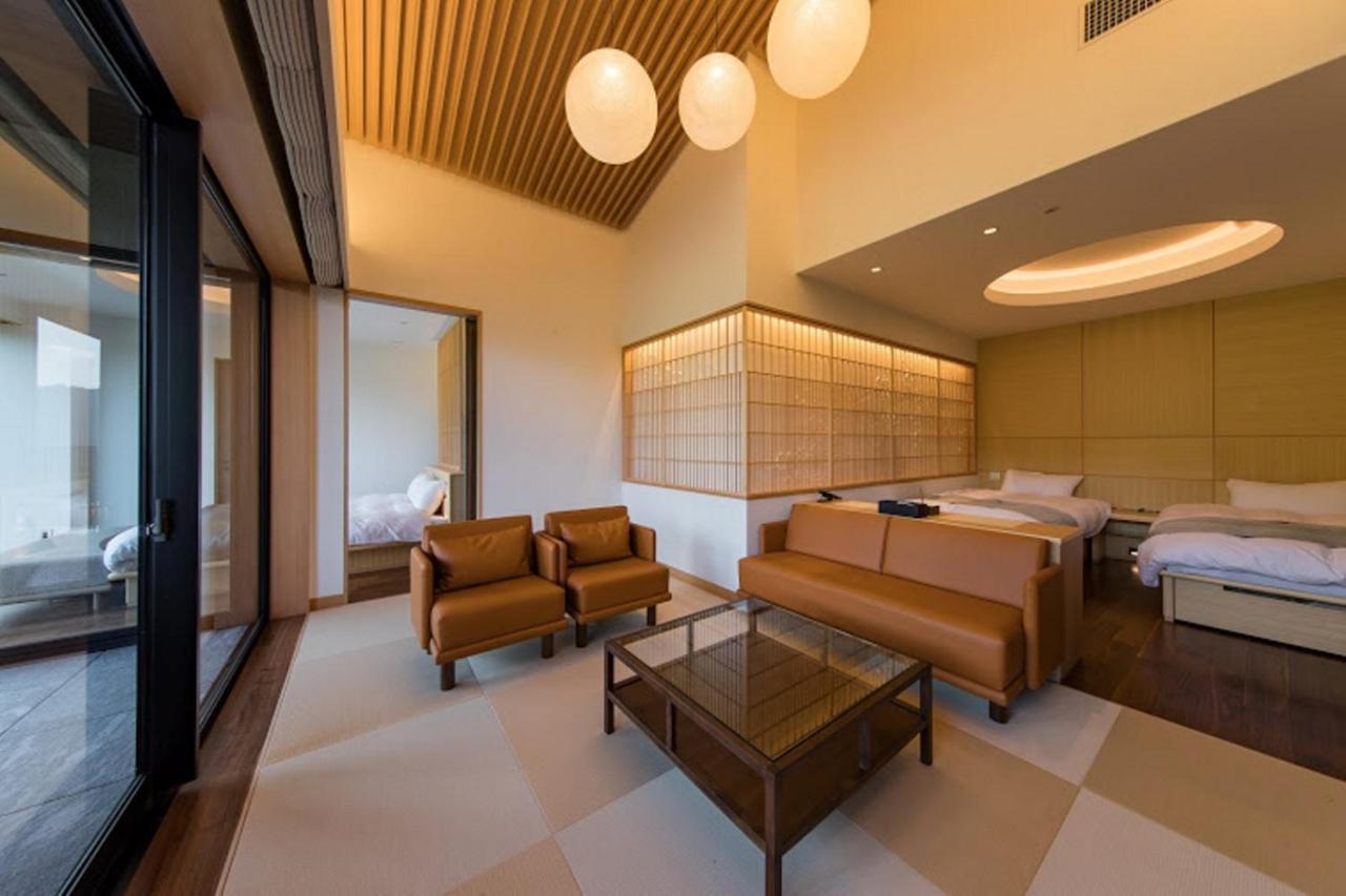 Hotel Okuhita Onsen Umehibiki Extérieur photo